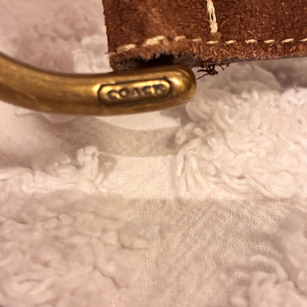 Vtg Women’s Coach Brown Suede Brass Grommet Belt Brass Buckle Size Medium - Picture 3 of 12
